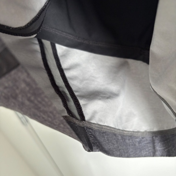 Lululemon Pace Breaker Short 9” Size Large Gray - Picture 12 of 14